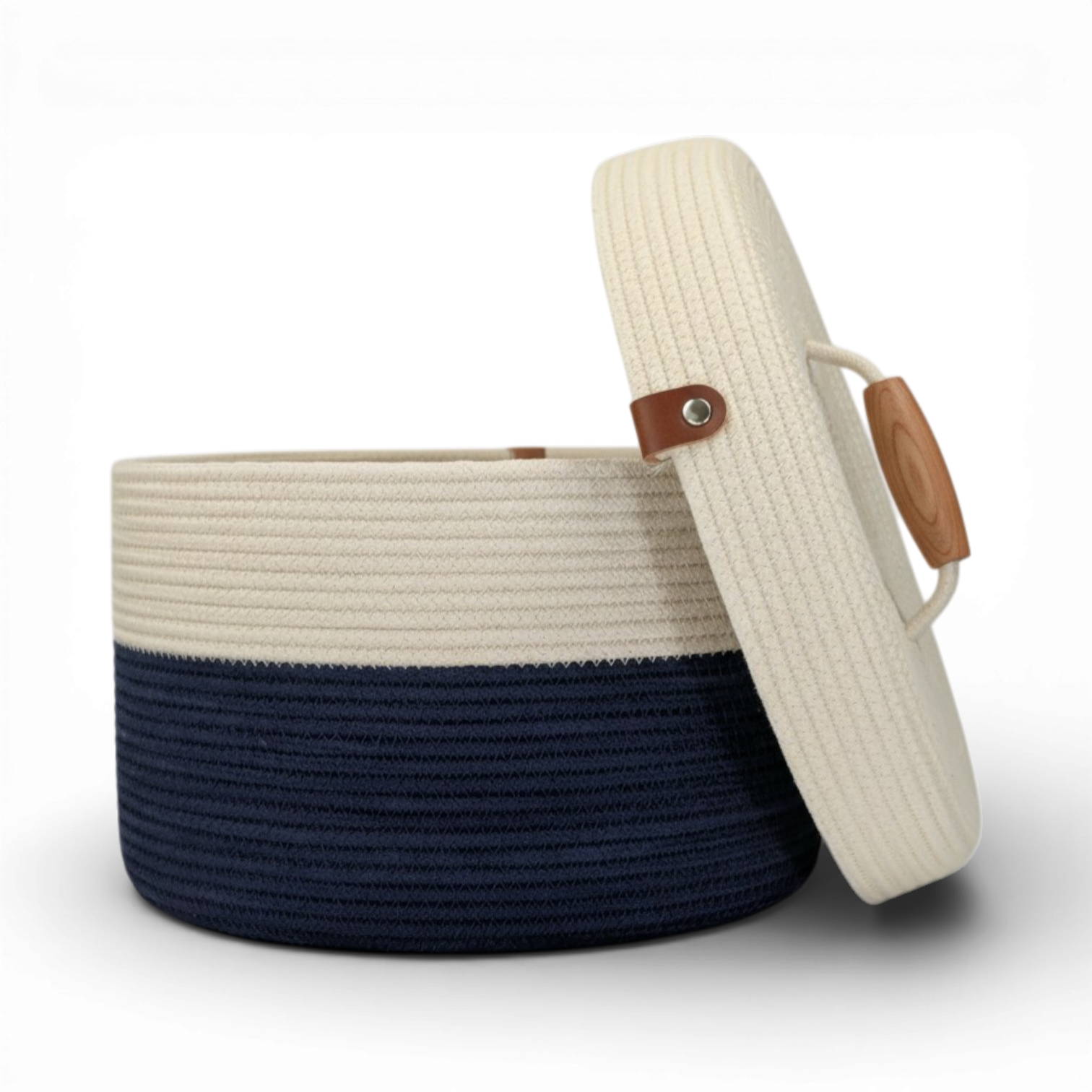 Delphinium w/ Rope Lid, Wood Handle